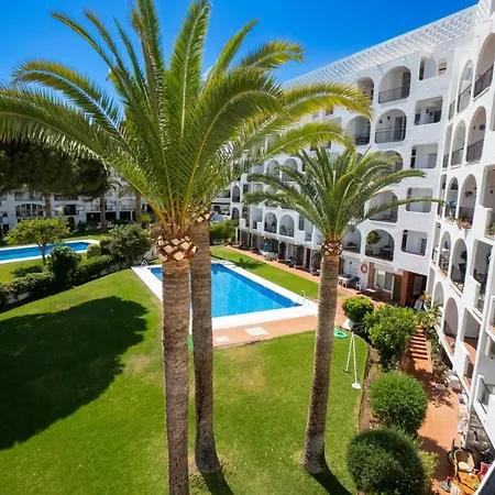 Апартаменти Verdemar 28 Menyber