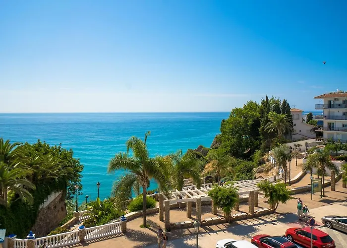 Апартаменти Verdemar 28 Menyber