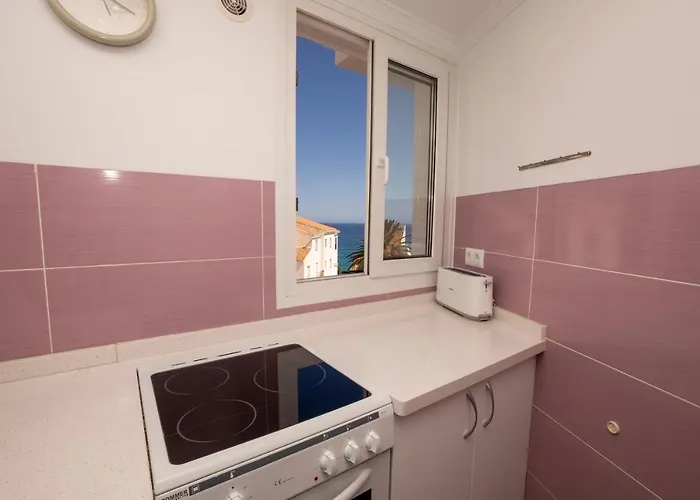 Verdemar 28 Menyber Nerja