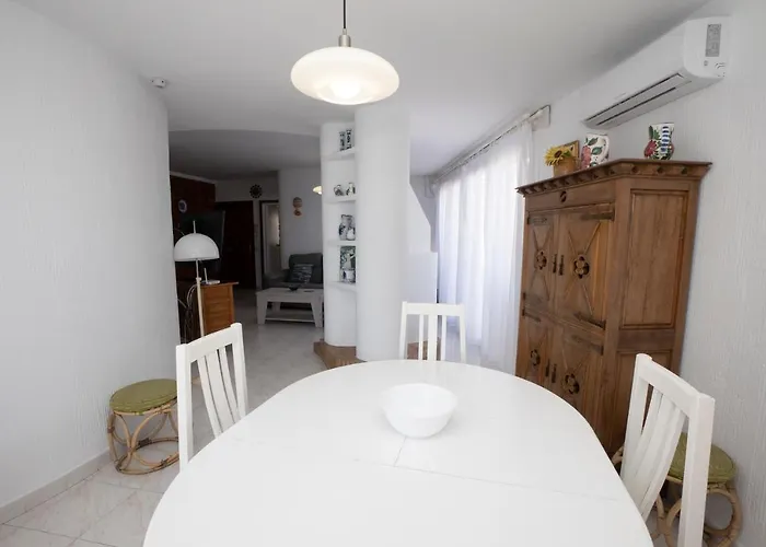 Verdemar 28 Menyber * Nerja